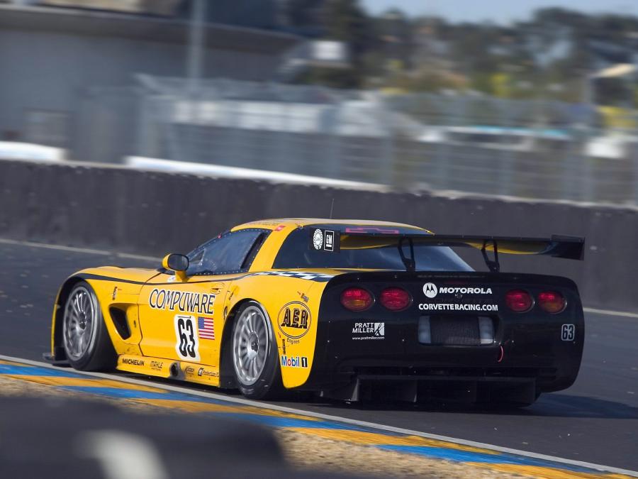  Chevrolet Corvette C5R 2001 года  (фото 4 из 31)